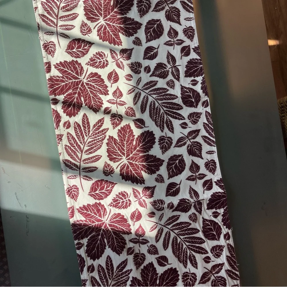 Table Runner,14